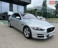 Серый Ягуар XE, объемом двигателя 2 л и пробегом 147 тыс. км за 13500 $, фото 2 на Automoto.ua