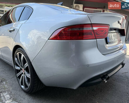 Сірий Ягуар XE, об'ємом двигуна 3 л та пробігом 82 тис. км за 20000 $, фото 31 на Automoto.ua