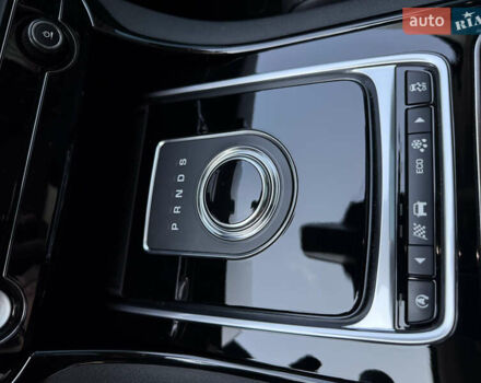 Сірий Ягуар XE, об'ємом двигуна 3 л та пробігом 82 тис. км за 20000 $, фото 54 на Automoto.ua