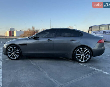 Ягуар XE 2016 у Києві на Automoto.ua Сірий Ягуар XE, об'ємом двигуна 2 л та пробігом 136 тис. км за 16600 $, фото 1 на Automoto.ua
