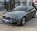 Серый Ягуар XE, объемом двигателя 2 л и пробегом 121 тыс. км за 16300 $, фото 1 на Automoto.ua