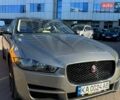 Серый Ягуар XE, объемом двигателя 3 л и пробегом 88 тыс. км за 14000 $, фото 1 на Automoto.ua
