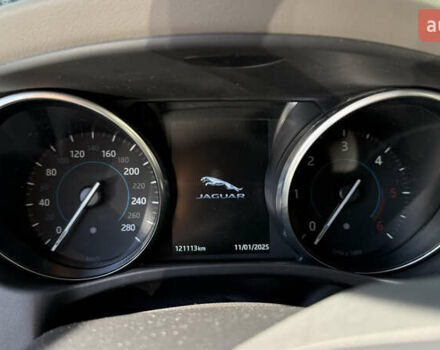 Сірий Ягуар XE, об'ємом двигуна 2 л та пробігом 121 тис. км за 15850 $, фото 14 на Automoto.ua