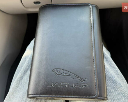 Сірий Ягуар XE, об'ємом двигуна 2 л та пробігом 121 тис. км за 15850 $, фото 38 на Automoto.ua