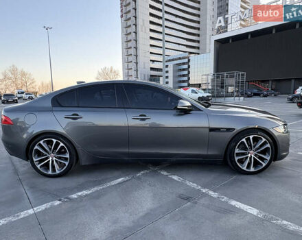 Ягуар XE 2016 у Києві на Automoto.ua Сірий Ягуар XE, об'ємом двигуна 2 л та пробігом 136 тис. км за 16600 $, фото 6 на Automoto.ua