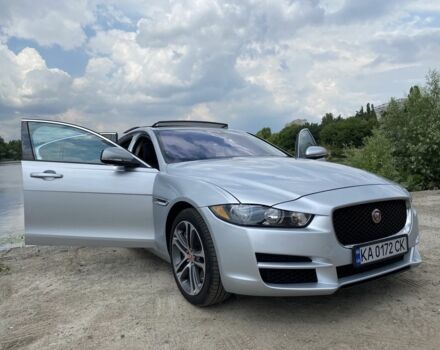 Сірий Ягуар XE, об'ємом двигуна 0 л та пробігом 1 тис. км за 20200 $, фото 7 на Automoto.ua