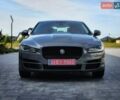 Серый Ягуар XE, объемом двигателя 2 л и пробегом 130 тыс. км за 16200 $, фото 3 на Automoto.ua