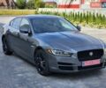 Серый Ягуар XE, объемом двигателя 2 л и пробегом 130 тыс. км за 16200 $, фото 1 на Automoto.ua