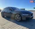 Серый Ягуар XE, объемом двигателя 2 л и пробегом 140 тыс. км за 17000 $, фото 2 на Automoto.ua