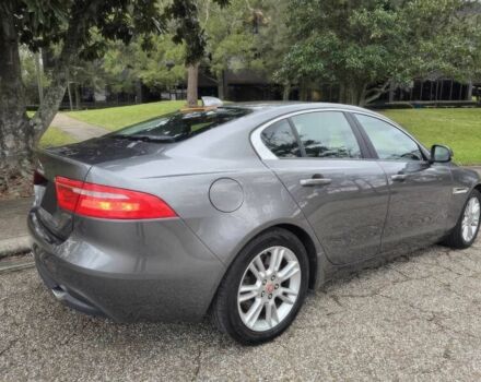 Серый Ягуар XE, объемом двигателя 2 л и пробегом 50 тыс. км за 3750 $, фото 5 на Automoto.ua
