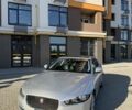 Серый Ягуар XE, объемом двигателя 2 л и пробегом 149 тыс. км за 15126 $, фото 1 на Automoto.ua