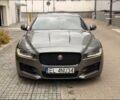Сірий Ягуар XE, об'ємом двигуна 2 л та пробігом 154 тис. км за 13317 $, фото 1 на Automoto.ua
