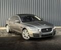Серый Ягуар XE, объемом двигателя 2 л и пробегом 41 тыс. км за 16999 $, фото 1 на Automoto.ua