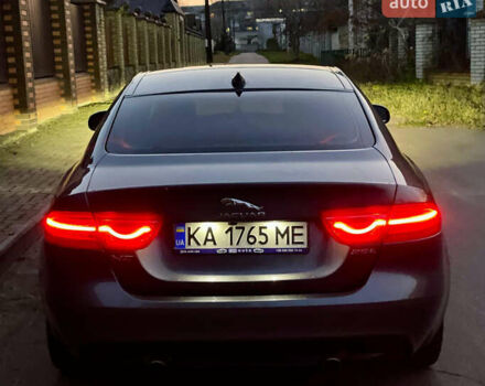 Сірий Ягуар XE, об'ємом двигуна 2 л та пробігом 125 тис. км за 18800 $, фото 9 на Automoto.ua