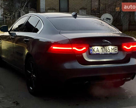 Сірий Ягуар XE, об'ємом двигуна 2 л та пробігом 125 тис. км за 18800 $, фото 8 на Automoto.ua