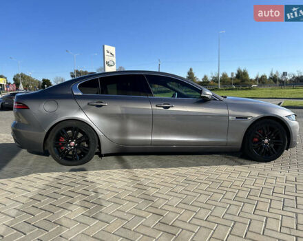 Серый Ягуар XE, объемом двигателя 2 л и пробегом 23 тыс. км за 28700 $, фото 3 на Automoto.ua