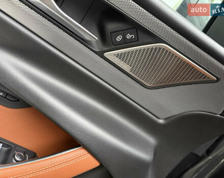 Сірий Ягуар XE, об'ємом двигуна 2 л та пробігом 42 тис. км за 29999 $, фото 15 на Automoto.ua