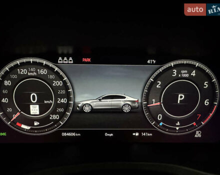 Серый Ягуар XE, объемом двигателя 2 л и пробегом 85 тыс. км за 21300 $, фото 19 на Automoto.ua