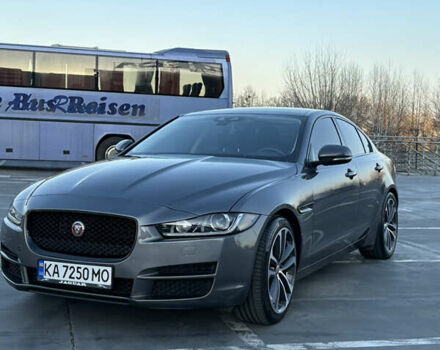 Ягуар XE 2016 у Києві на Automoto.ua Сірий Ягуар XE, об'ємом двигуна 2 л та пробігом 136 тис. км за 16600 $, фото 1 на Automoto.ua