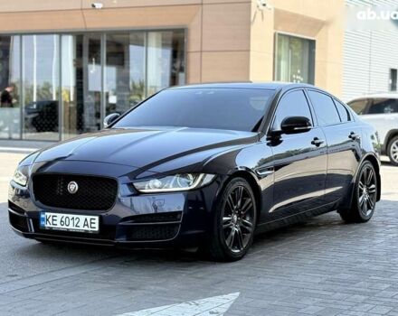 Синій Ягуар XE, об'ємом двигуна 2 л та пробігом 54 тис. км за 14999 $, фото 5 на Automoto.ua