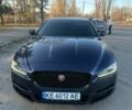 Синий Ягуар XE, объемом двигателя 2 л и пробегом 59 тыс. км за 13000 $, фото 1 на Automoto.ua