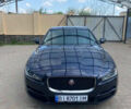 Синий Ягуар XE, объемом двигателя 2 л и пробегом 158 тыс. км за 17000 $, фото 1 на Automoto.ua