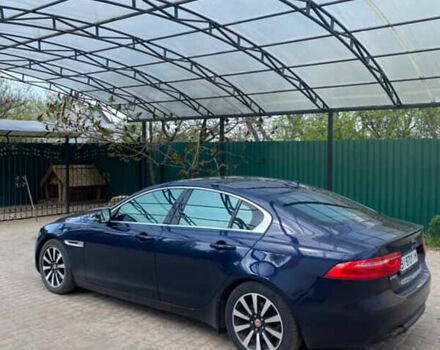 Синий Ягуар XE, объемом двигателя 2 л и пробегом 158 тыс. км за 17000 $, фото 7 на Automoto.ua