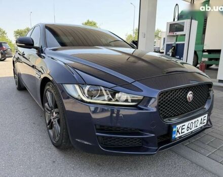 Синій Ягуар XE, об'ємом двигуна 2 л та пробігом 54 тис. км за 14999 $, фото 2 на Automoto.ua