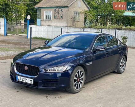 Синий Ягуар XE, объемом двигателя 2 л и пробегом 158 тыс. км за 17000 $, фото 16 на Automoto.ua