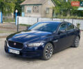 Синий Ягуар XE, объемом двигателя 2 л и пробегом 158 тыс. км за 17000 $, фото 16 на Automoto.ua