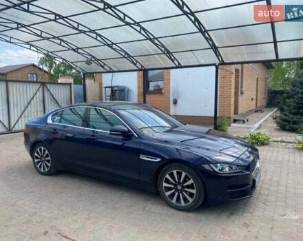 Синий Ягуар XE, объемом двигателя 2 л и пробегом 158 тыс. км за 17000 $, фото 12 на Automoto.ua