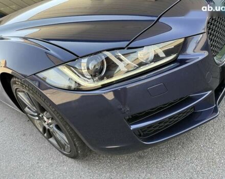 Синій Ягуар XE, об'ємом двигуна 2 л та пробігом 54 тис. км за 14999 $, фото 3 на Automoto.ua