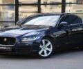 Синий Ягуар XE, объемом двигателя 2 л и пробегом 74 тыс. км за 14500 $, фото 1 на Automoto.ua