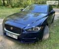 Синий Ягуар XE, объемом двигателя 3 л и пробегом 58 тыс. км за 22000 $, фото 1 на Automoto.ua