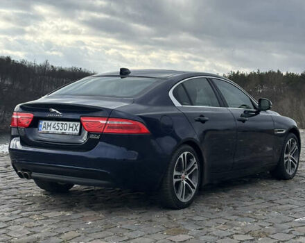 Синий Ягуар XE, объемом двигателя 2 л и пробегом 92 тыс. км за 13500 $, фото 6 на Automoto.ua