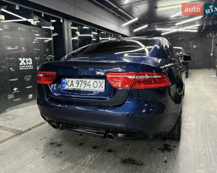 Ягуар XE 2016 у Києві на Automoto.ua Синій Ягуар XE, об'ємом двигуна 3 л та пробігом 75 тис. км за 19000 $, фото 6 на Automoto.ua