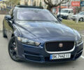 Синий Ягуар XE, объемом двигателя 2 л и пробегом 108 тыс. км за 13999 $, фото 3 на Automoto.ua