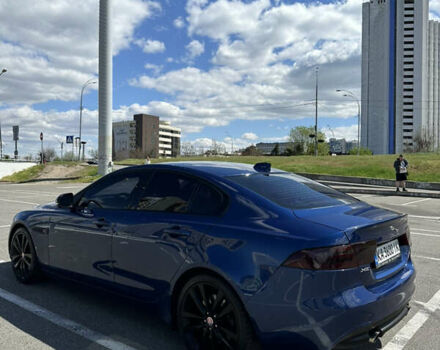 Синий Ягуар XE, объемом двигателя 3 л и пробегом 152 тыс. км за 14000 $, фото 8 на Automoto.ua