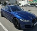 Синий Ягуар XE, объемом двигателя 3 л и пробегом 152 тыс. км за 14000 $, фото 1 на Automoto.ua