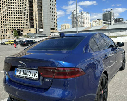 Синий Ягуар XE, объемом двигателя 3 л и пробегом 152 тыс. км за 14000 $, фото 5 на Automoto.ua