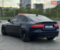 Синий Ягуар XE, объемом двигателя 3 л и пробегом 121 тыс. км за 14000 $, фото 7 на Automoto.ua