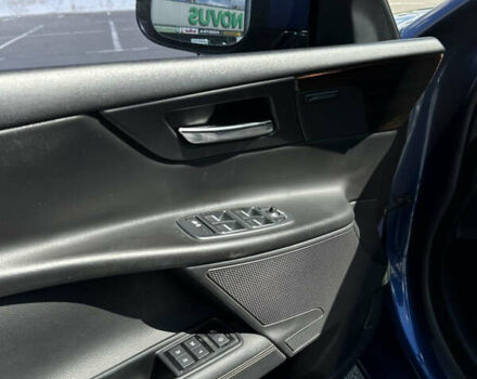Синий Ягуар XE, объемом двигателя 3 л и пробегом 152 тыс. км за 14000 $, фото 17 на Automoto.ua