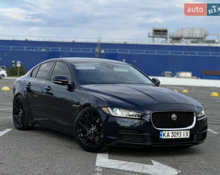 Синий Ягуар XE, объемом двигателя 3 л и пробегом 119 тыс. км за 15900 $, фото 10 на Automoto.ua