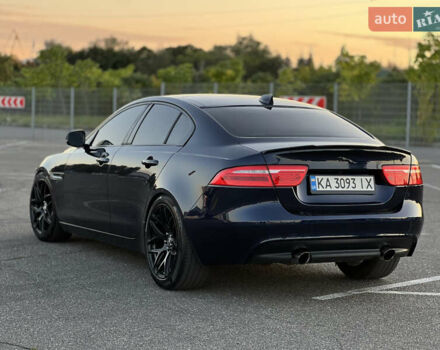 Синий Ягуар XE, объемом двигателя 3 л и пробегом 119 тыс. км за 15900 $, фото 4 на Automoto.ua