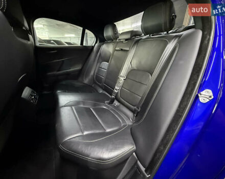 Синій Ягуар XE, об'ємом двигуна 3 л та пробігом 118 тис. км за 24900 $, фото 21 на Automoto.ua