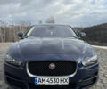 Синий Ягуар XE, объемом двигателя 2 л и пробегом 92 тыс. км за 13500 $, фото 2 на Automoto.ua