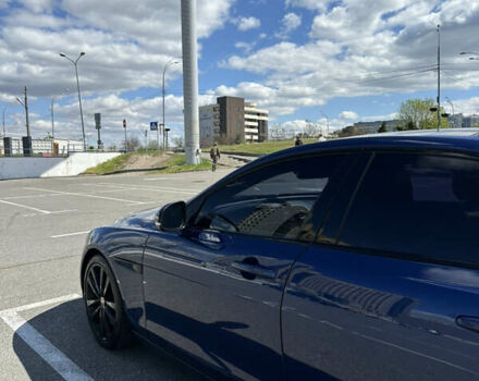 Синий Ягуар XE, объемом двигателя 3 л и пробегом 152 тыс. км за 14000 $, фото 10 на Automoto.ua