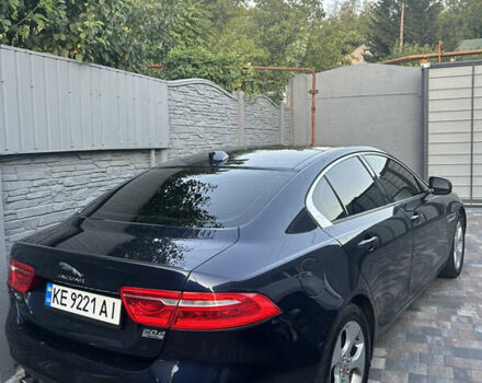 Синий Ягуар XE, объемом двигателя 2 л и пробегом 74 тыс. км за 15900 $, фото 28 на Automoto.ua