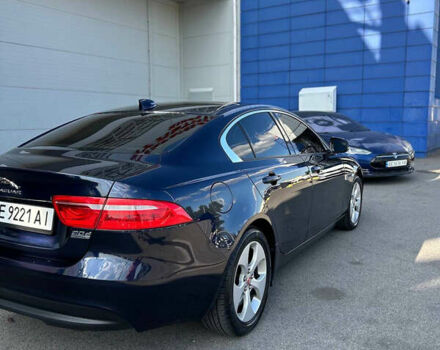 Синий Ягуар XE, объемом двигателя 2 л и пробегом 74 тыс. км за 15900 $, фото 16 на Automoto.ua