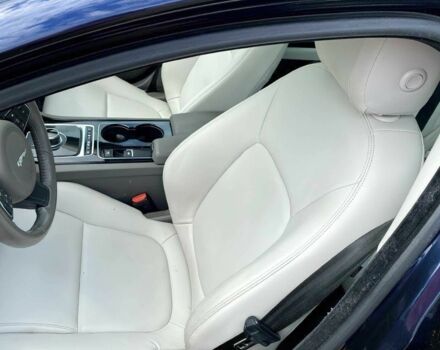 Синій Ягуар XE, об'ємом двигуна 2 л та пробігом 51 тис. км за 12100 $, фото 9 на Automoto.ua